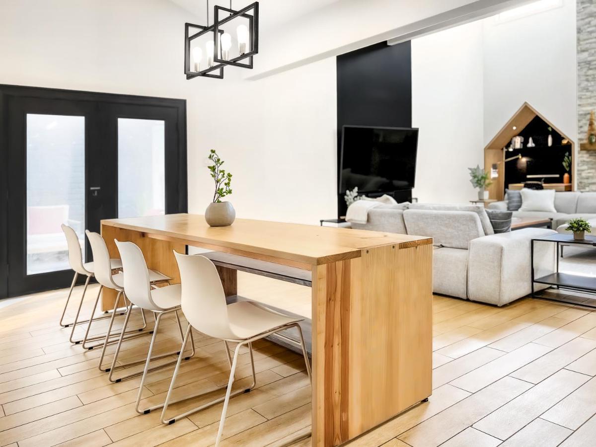 Open Airy Custom Designed Home - 2Kings - Sleeps 14 Хьюстон Экстерьер фото