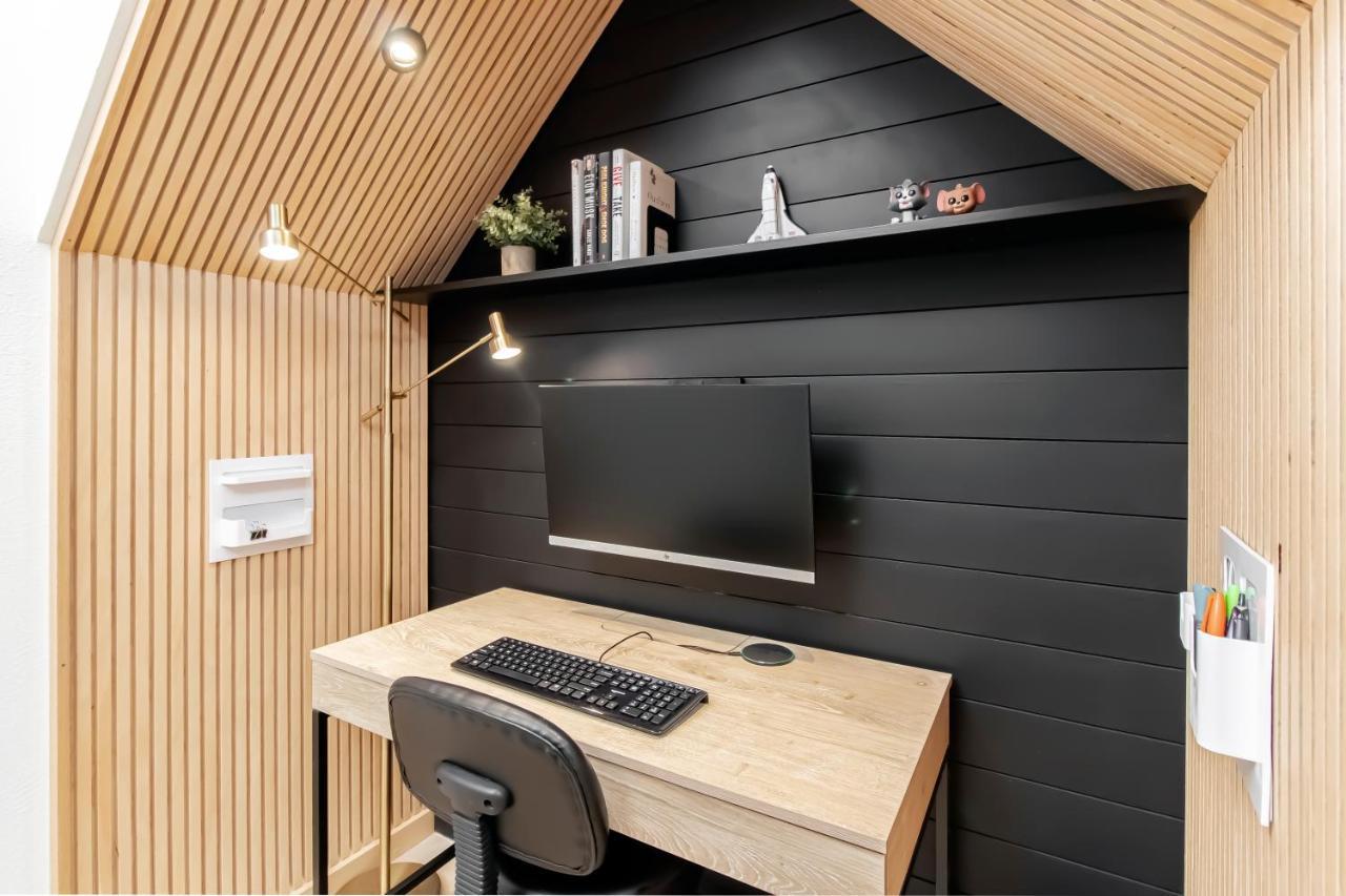 Open Airy Custom Designed Home - 2Kings - Sleeps 14 Хьюстон Экстерьер фото