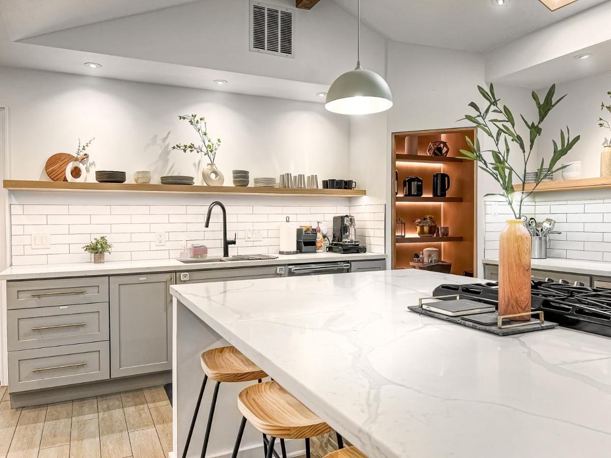 Open Airy Custom Designed Home - 2Kings - Sleeps 14 Хьюстон Экстерьер фото