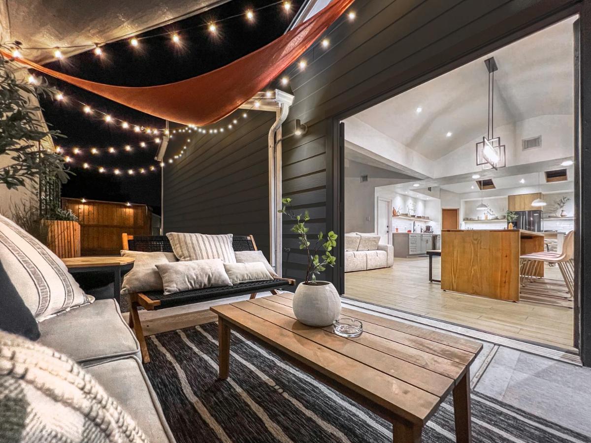 Open Airy Custom Designed Home - 2Kings - Sleeps 14 Хьюстон Экстерьер фото